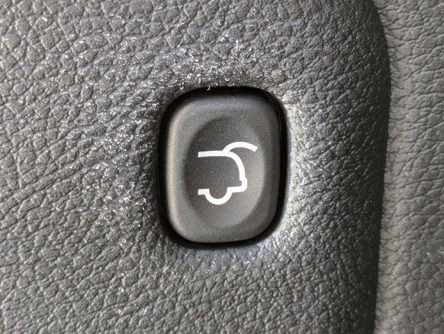 used 2022 Jeep Grand Cherokee WK car, priced at $21,946