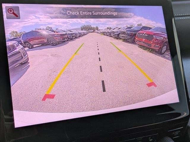 new 2025 Jeep Grand Cherokee car, priced at $38,390