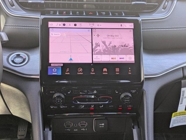 new 2025 Jeep Grand Cherokee car, priced at $38,390