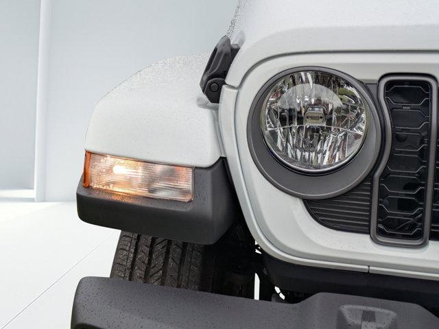 new 2025 Jeep Gladiator car, priced at $38,535