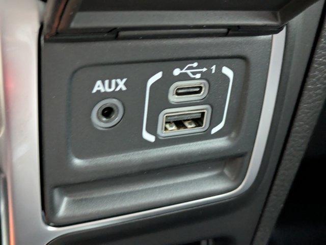 new 2025 Jeep Gladiator car, priced at $38,535