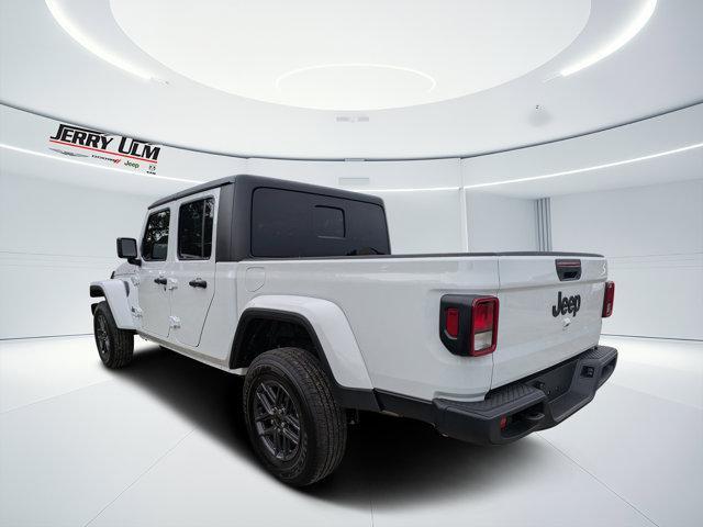 new 2025 Jeep Gladiator car, priced at $38,535