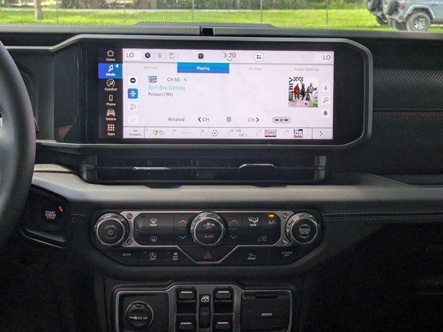 new 2025 Jeep Gladiator car, priced at $43,055