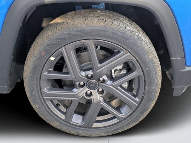 new 2026 Jeep Compass car, priced at $33,475