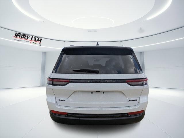 new 2025 Jeep Grand Cherokee car, priced at $37,875