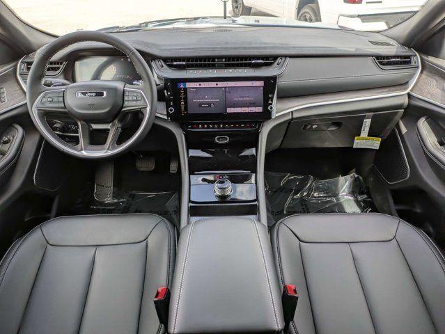 new 2026 Jeep Grand Cherokee car, priced at $43,410