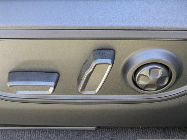 new 2025 Jeep Grand Cherokee car, priced at $35,938