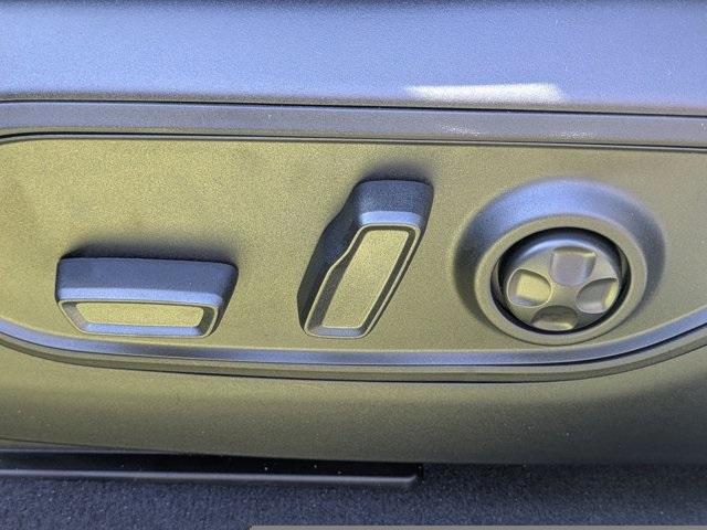 new 2025 Jeep Grand Cherokee L car, priced at $38,230