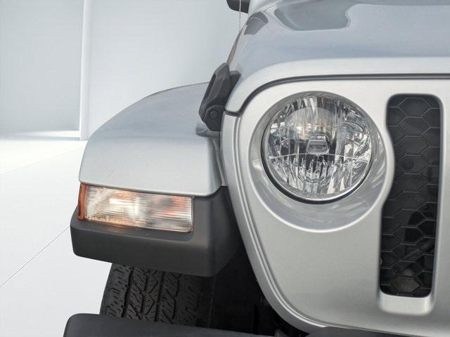 used 2023 Jeep Gladiator car, priced at $27,396