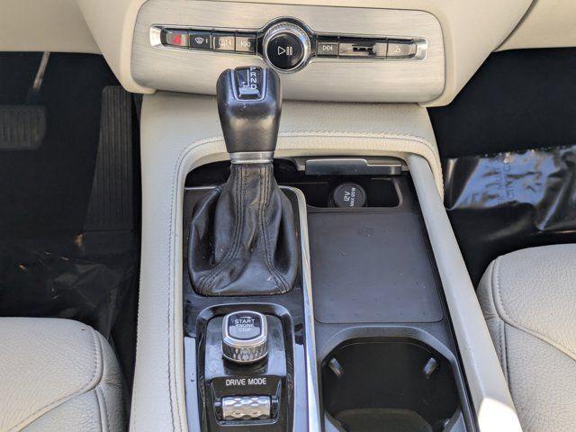 used 2021 Volvo XC90 car, priced at $20,692