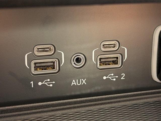 new 2025 Jeep Grand Cherokee L car, priced at $40,880