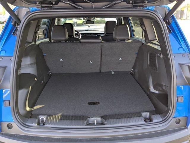 new 2026 Jeep Cherokee car, priced at $42,990