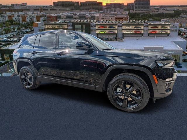 new 2025 Jeep Grand Cherokee car, priced at $36,470