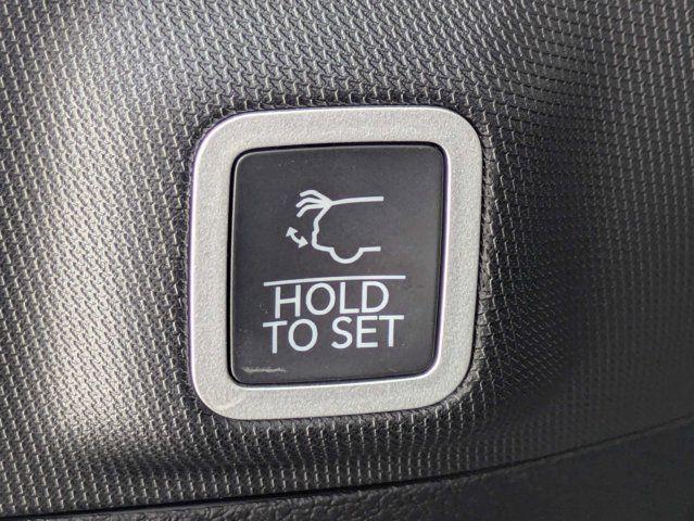used 2025 Jeep Grand Cherokee car, priced at $40,475