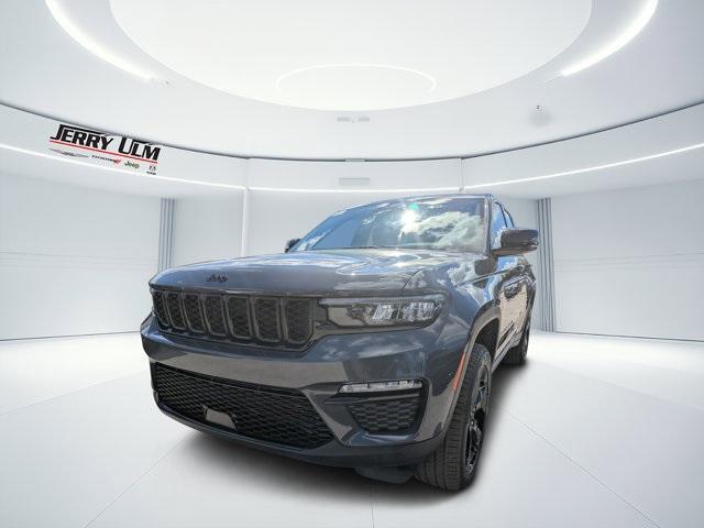 new 2025 Jeep Grand Cherokee car, priced at $38,470