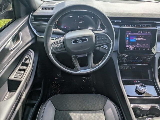 new 2025 Jeep Grand Cherokee car, priced at $37,620