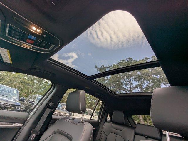 new 2025 Jeep Wagoneer S car, priced at $44,590