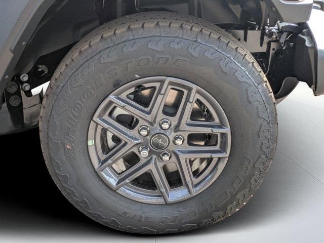 new 2026 Jeep Gladiator car, priced at $45,505