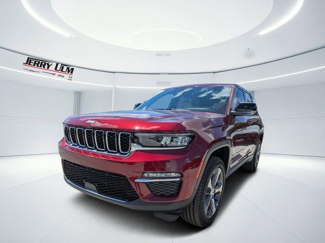 new 2025 Jeep Grand Cherokee car, priced at $43,880