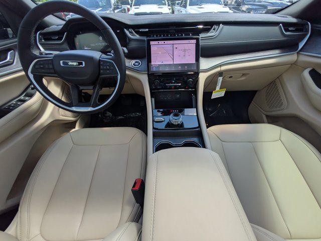 new 2025 Jeep Grand Cherokee car, priced at $43,880