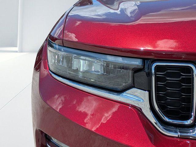 new 2025 Jeep Grand Cherokee car, priced at $43,880