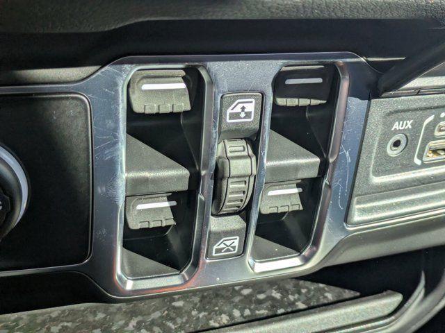 new 2025 Jeep Gladiator car, priced at $44,430