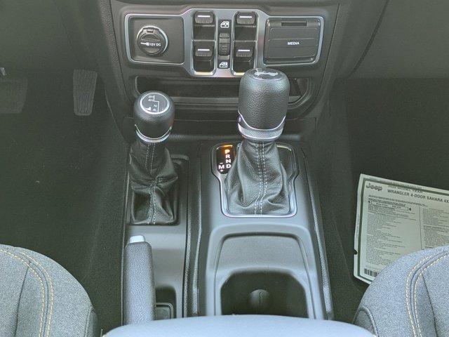 new 2025 Jeep Wrangler car, priced at $44,620