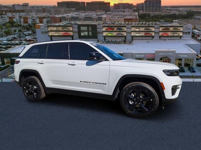 new 2025 Jeep Grand Cherokee car, priced at $35,875