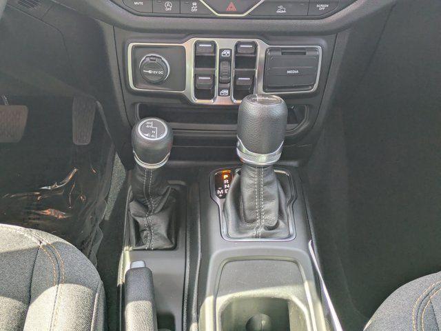 new 2025 Jeep Gladiator car, priced at $39,430