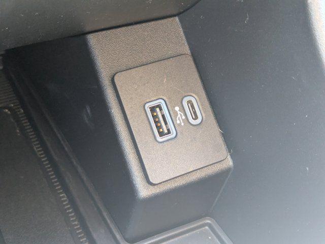 used 2024 Ford Edge car, priced at $25,991