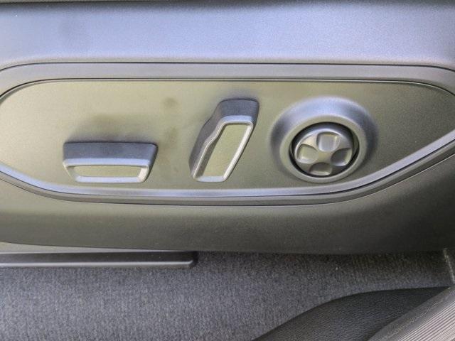 new 2025 Jeep Grand Cherokee L car, priced at $38,375