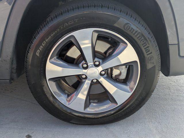 used 2019 Jeep Cherokee car, priced at $18,291