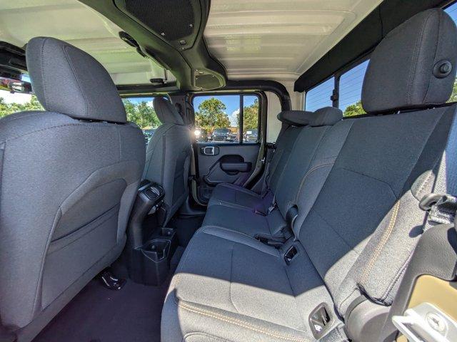 new 2025 Jeep Gladiator car, priced at $38,130