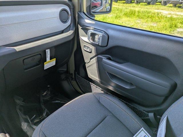 new 2025 Jeep Gladiator car, priced at $38,130