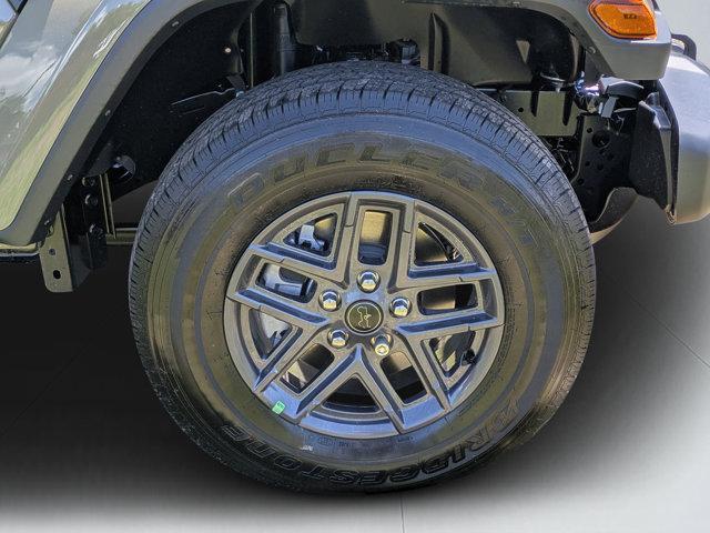 new 2025 Jeep Gladiator car, priced at $38,130