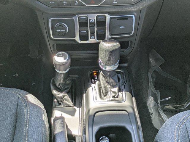 new 2025 Jeep Gladiator car, priced at $38,130