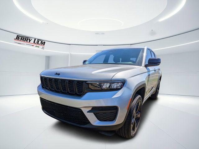 new 2025 Jeep Grand Cherokee car, priced at $38,620