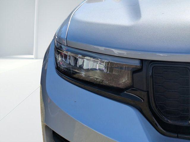 new 2025 Jeep Grand Cherokee car, priced at $38,620