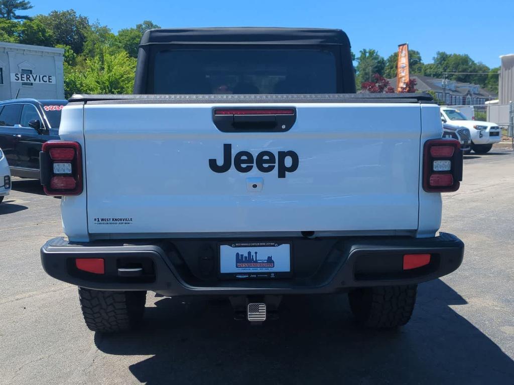 used 2021 Jeep Gladiator car, priced at $30,999