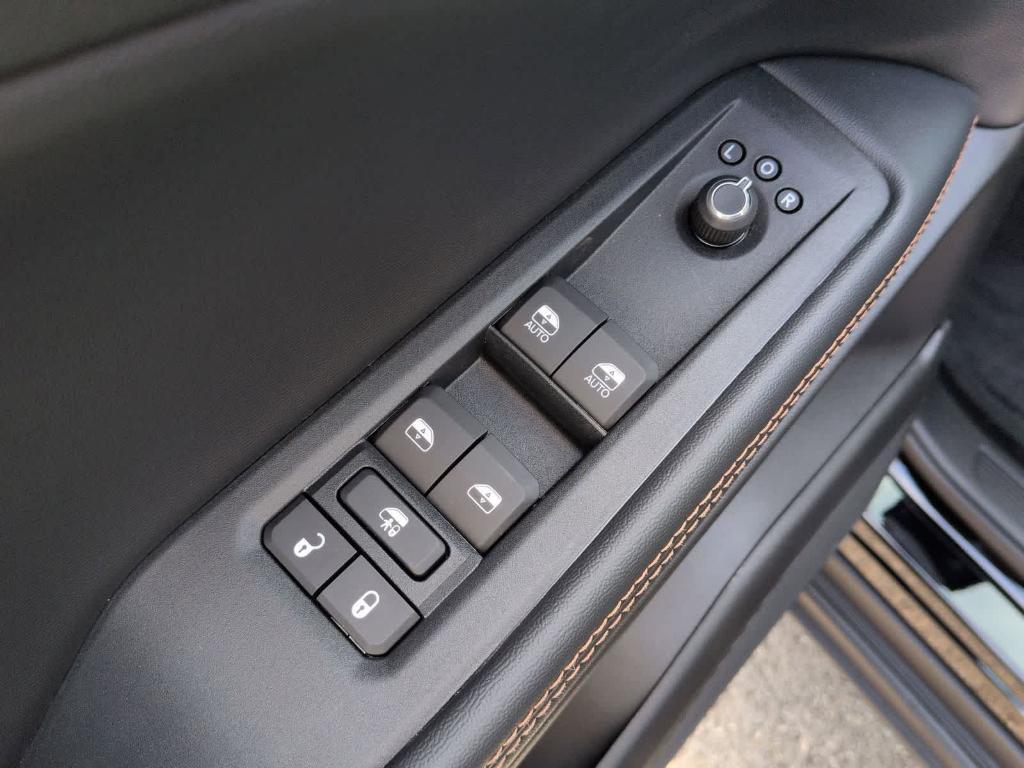 new 2026 Jeep Cherokee car, priced at $36,585