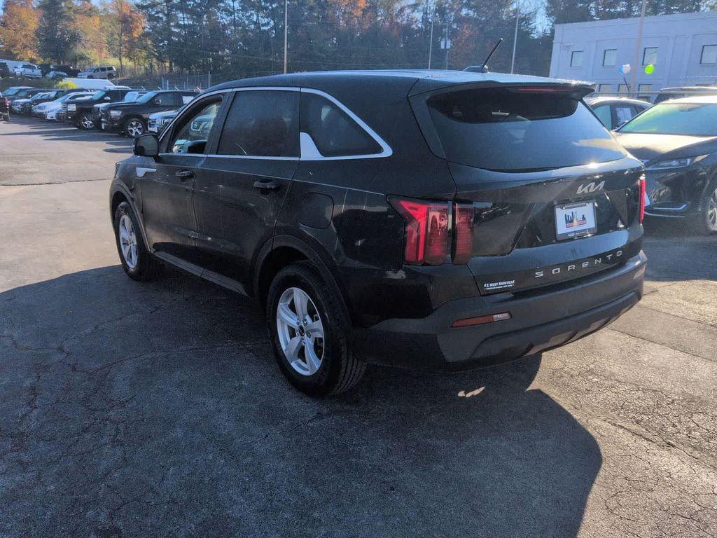 used 2022 Kia Sorento car, priced at $13,999