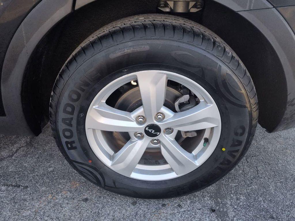 used 2022 Kia Sorento car, priced at $13,999