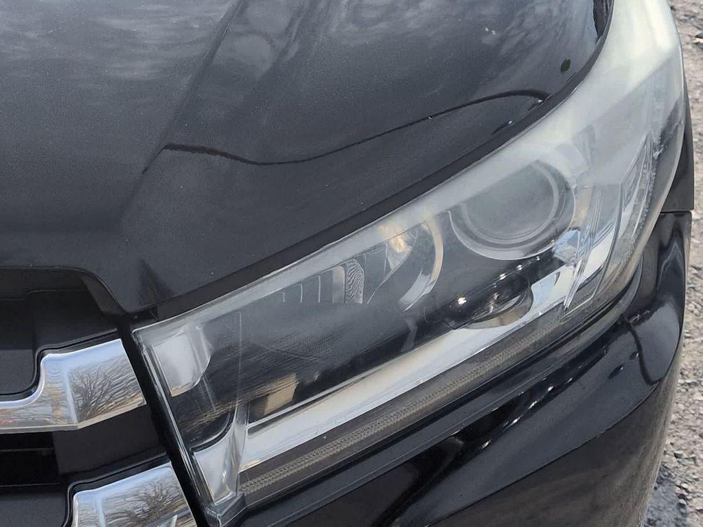 used 2018 Toyota Highlander car, priced at $17,899