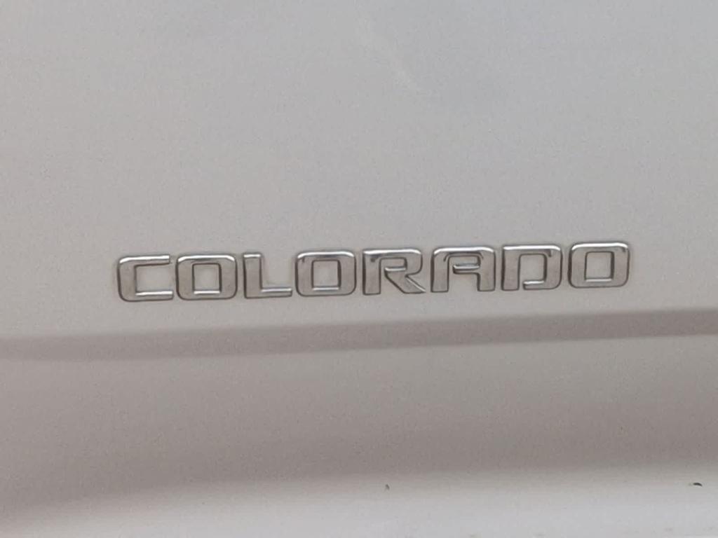 used 2005 Chevrolet Colorado car, priced at $6,000
