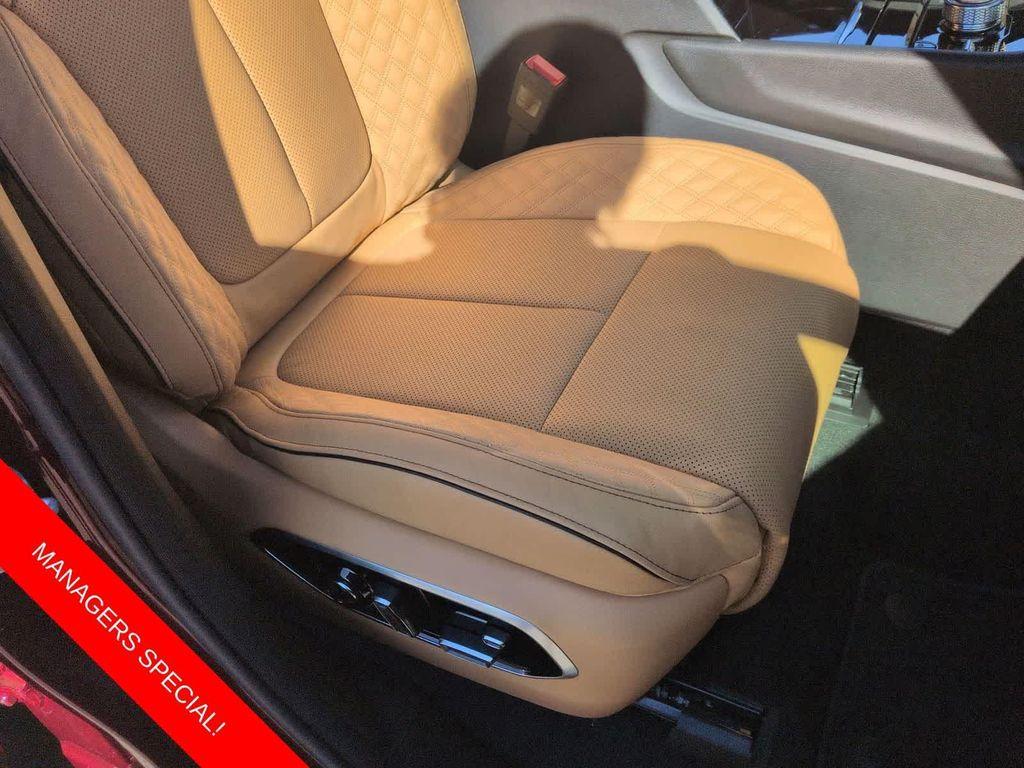 new 2025 Jeep Grand Cherokee car, priced at $53,330