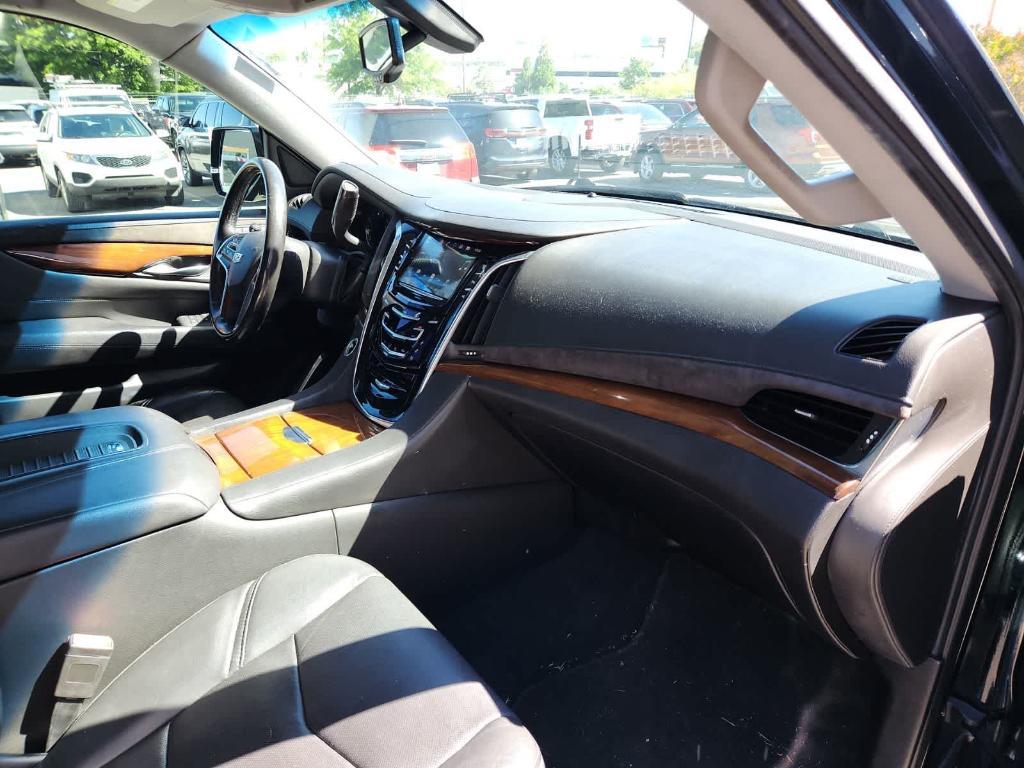 used 2019 Cadillac Escalade ESV car, priced at $16,995