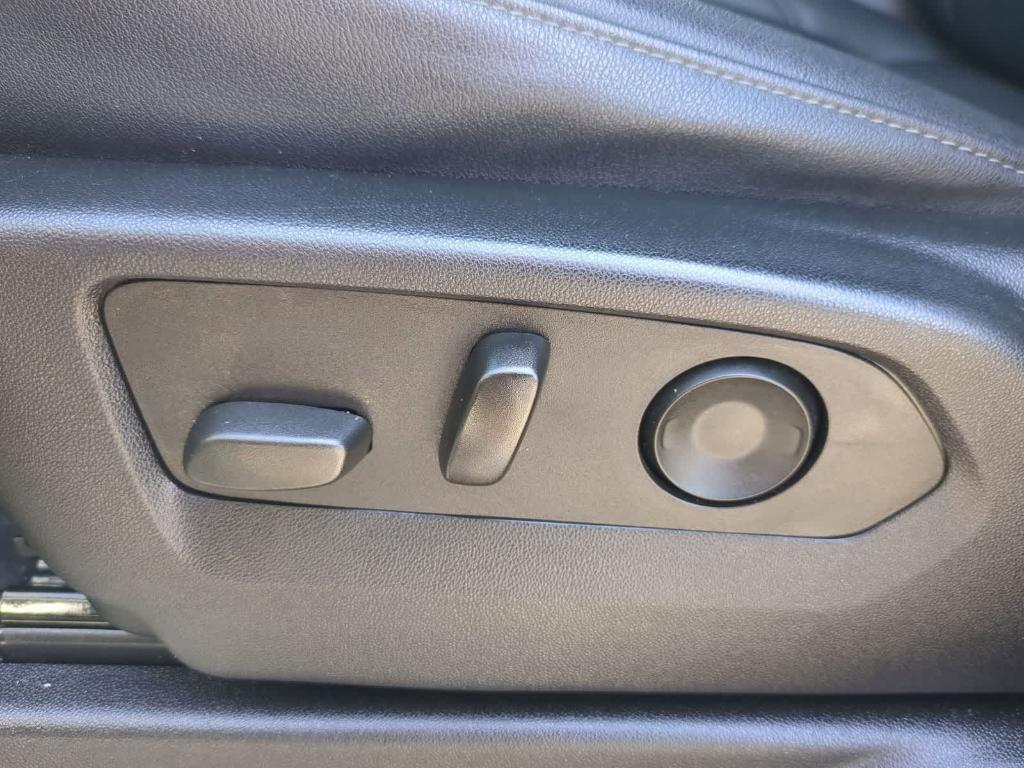 used 2022 Chevrolet Suburban car, priced at $47,999