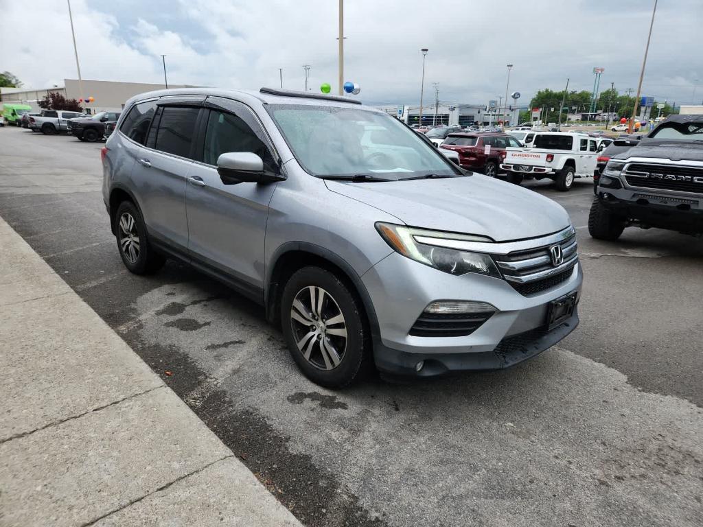 used 2016 Honda Pilot car, priced at $10,299