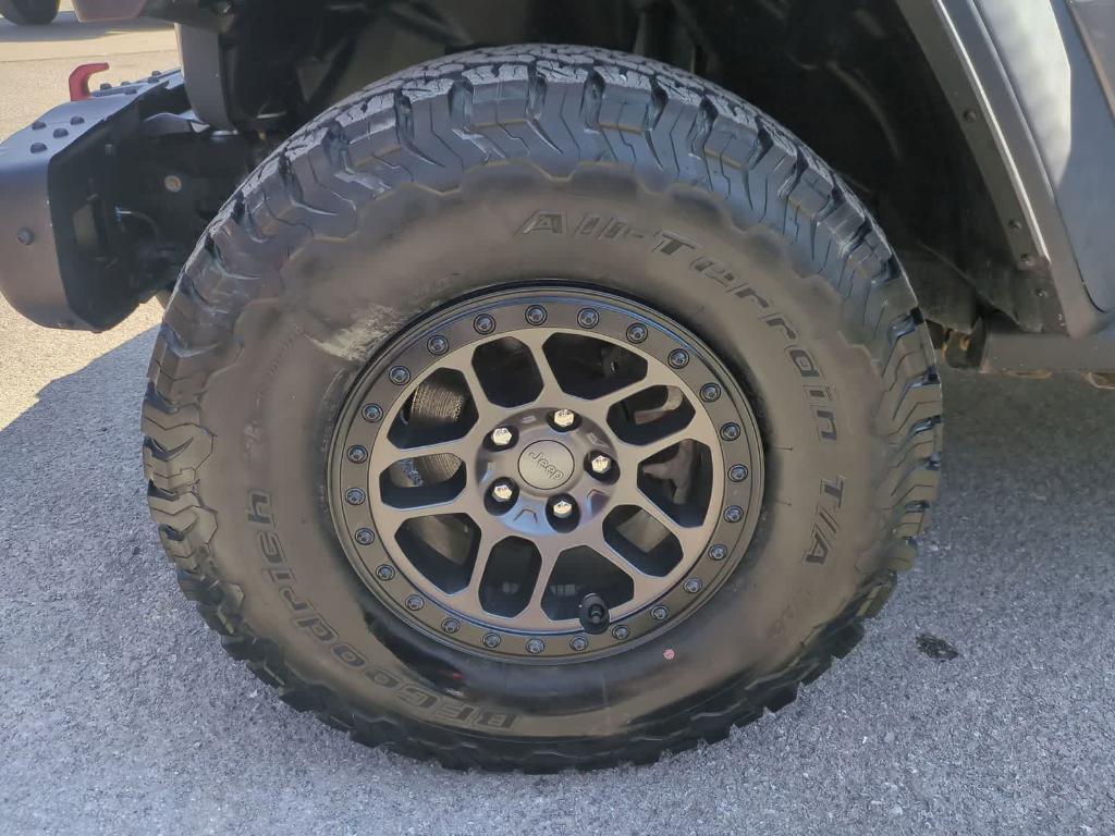 used 2021 Jeep Wrangler Unlimited car, priced at $33,699