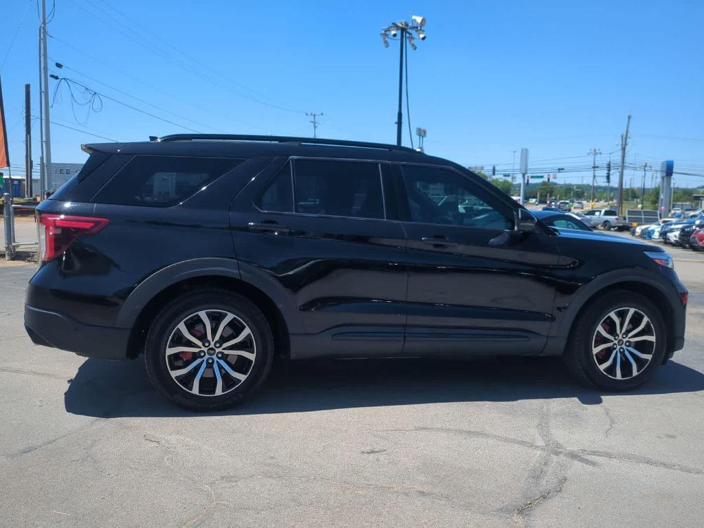 used 2020 Ford Explorer car, priced at $32,000